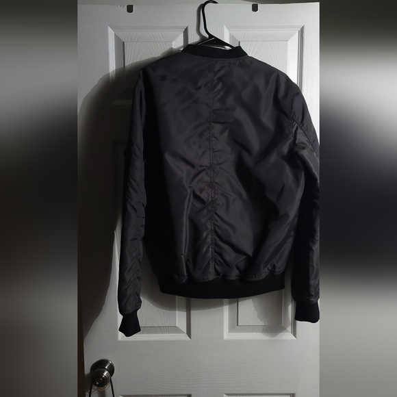 Weekday brand Bomber Jacket UK - Picture 7 of 13